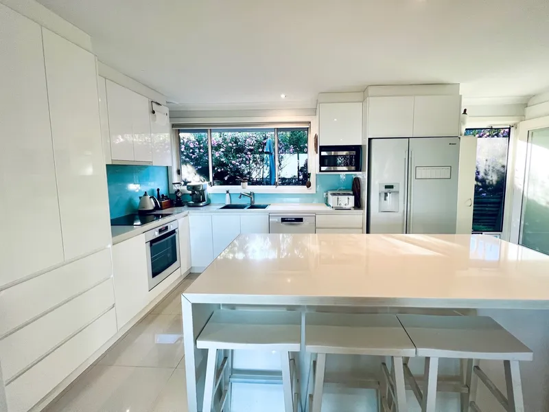 Peaceful and Convenient