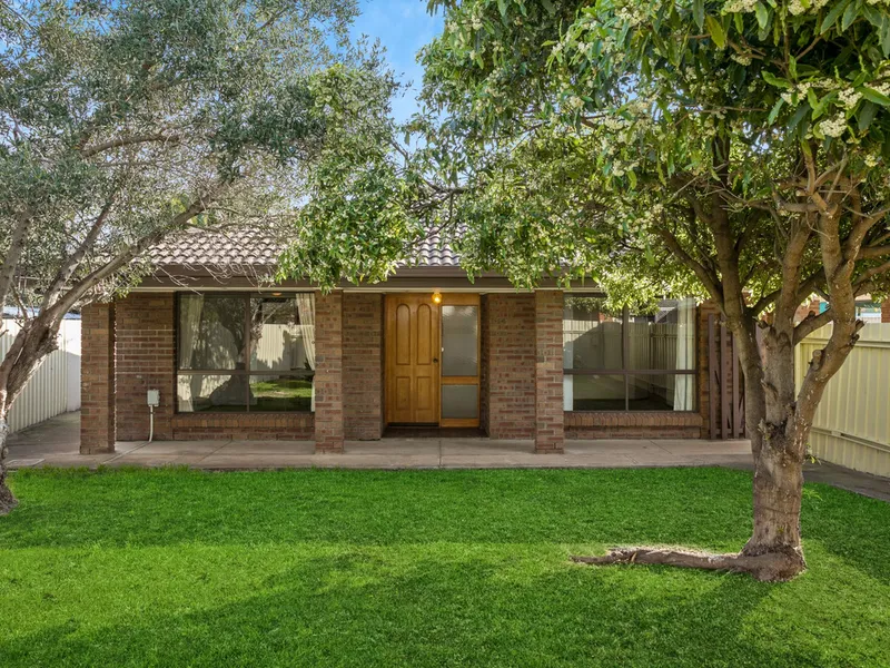 Home By The Seaside ; Sale By Auction