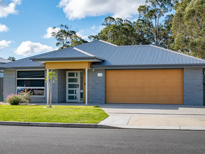SPACIOUS FAMILY HOME