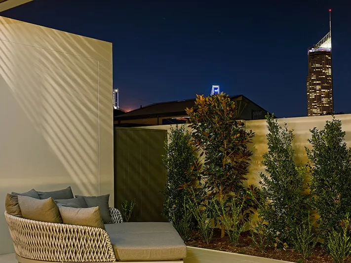 Isle of Capri - Executive Villa - Investment Opportunity with 4.8% return