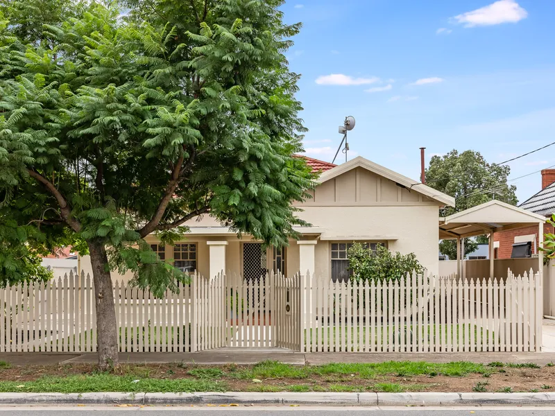 Charming Character Home On 804sqm Surprises With Features As Well As Scope For The Future