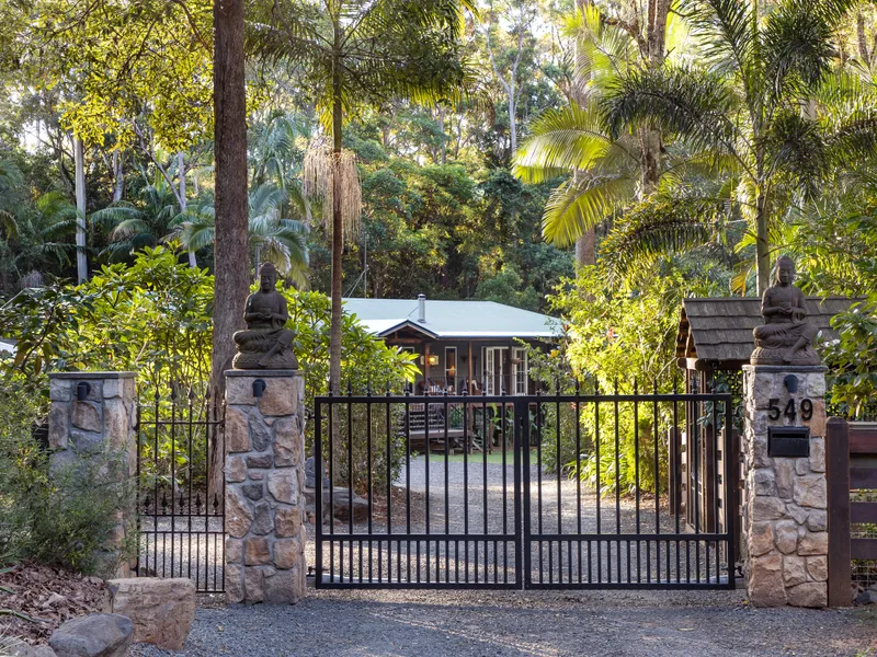 Welcoming Home in Natural Wonderland