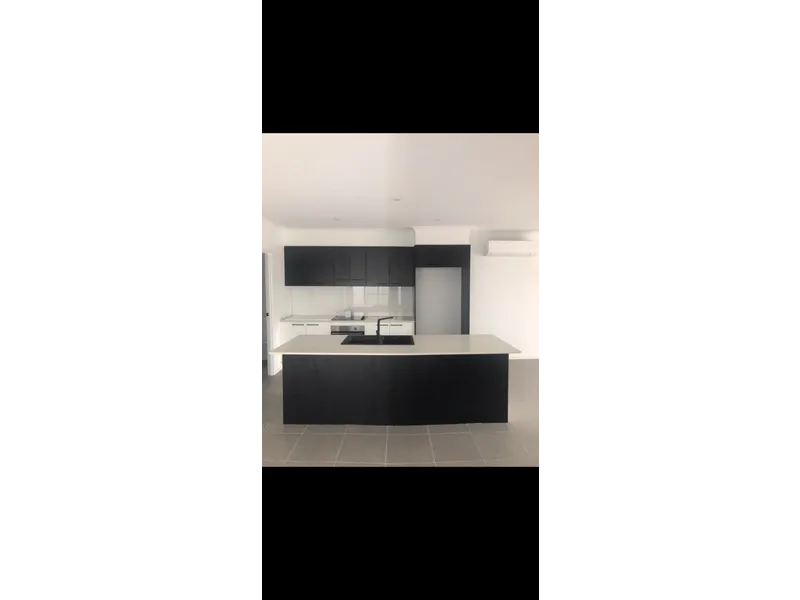 Fully Furnished 3 Bedroom Terrace/House
