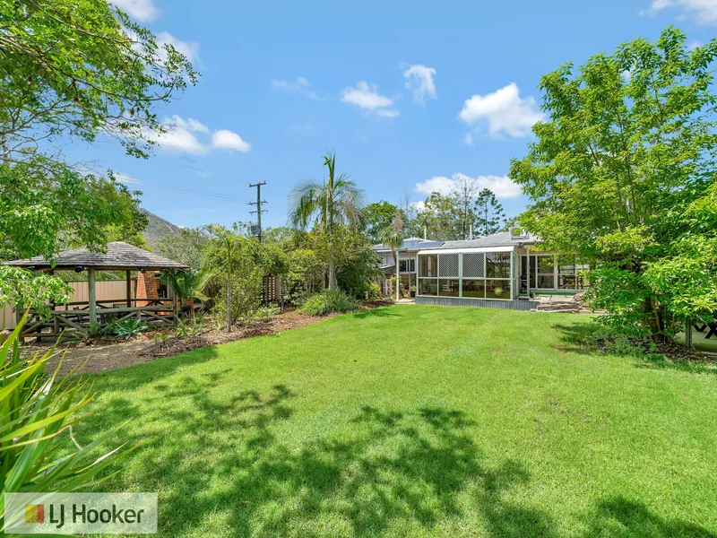 Expansive Family Home! Endless Space!