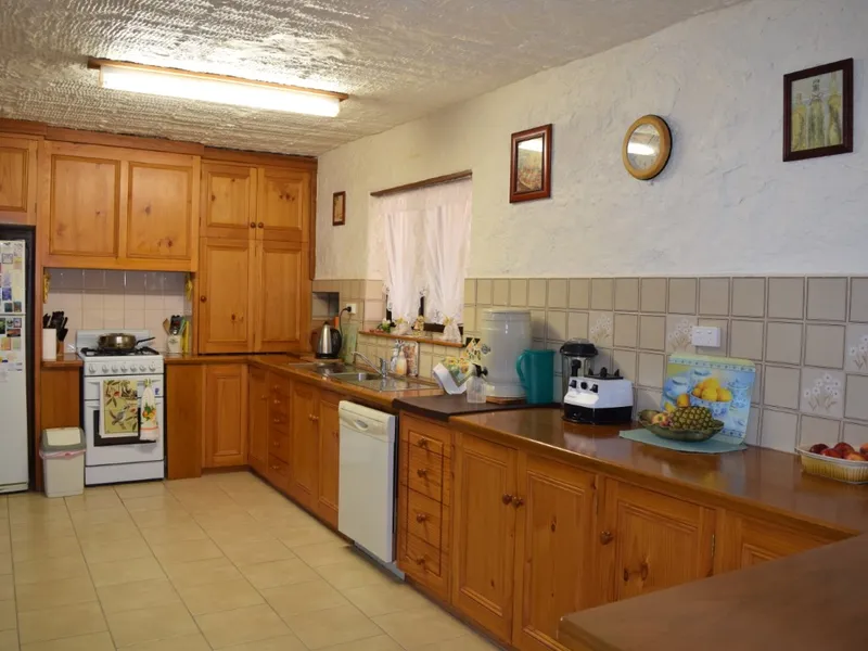 3 bedroom family dugout with landscaped frontage for a personalise view