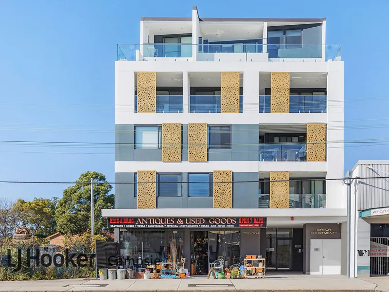 Bianca Apartments (Entrance From  Nelson Avenue) 114m2sqm Total