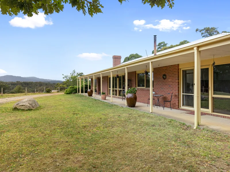 Sunset Ridge – nature’s magical retreat.