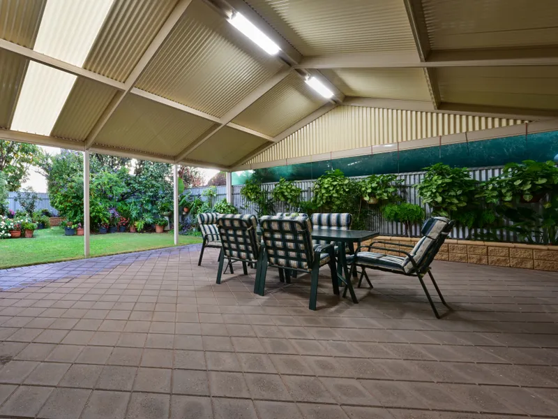 A big beautiful 3-bed/2 bath family home full of surprises