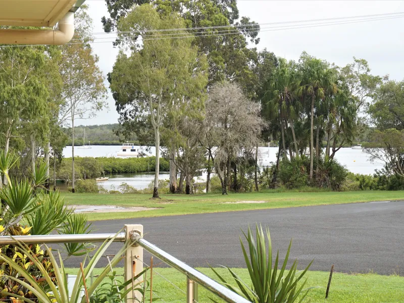 DON’T DELAY, LIVE ON THE BAY