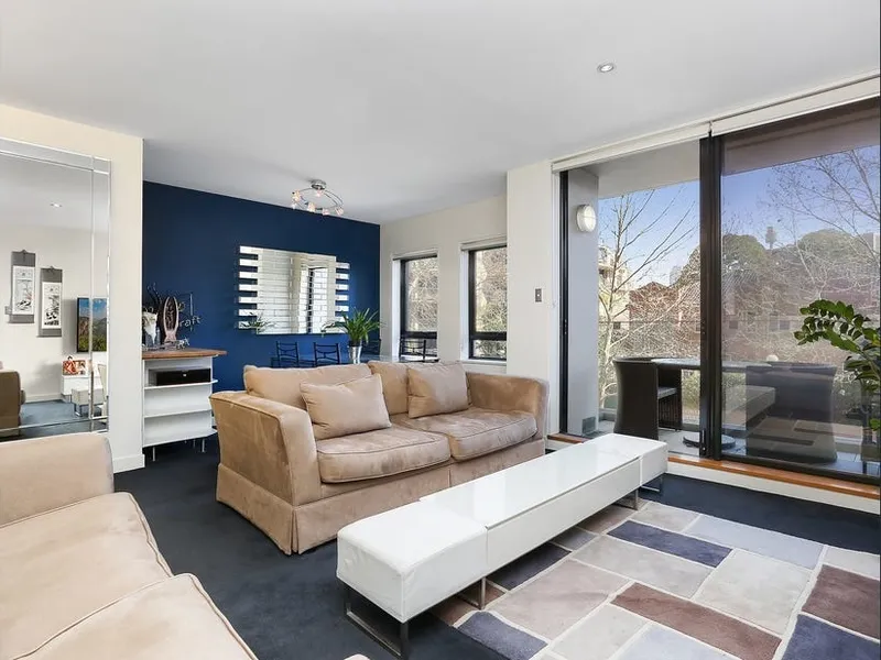 Rockwell Gardens - Oversized Two Bedroom Apartment