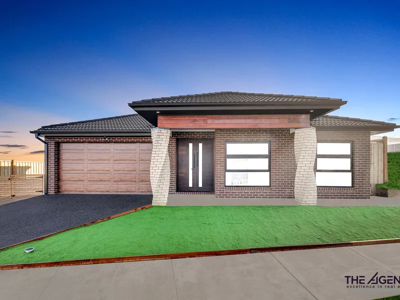 Situated within the beautiful suburb of Smythes Creek