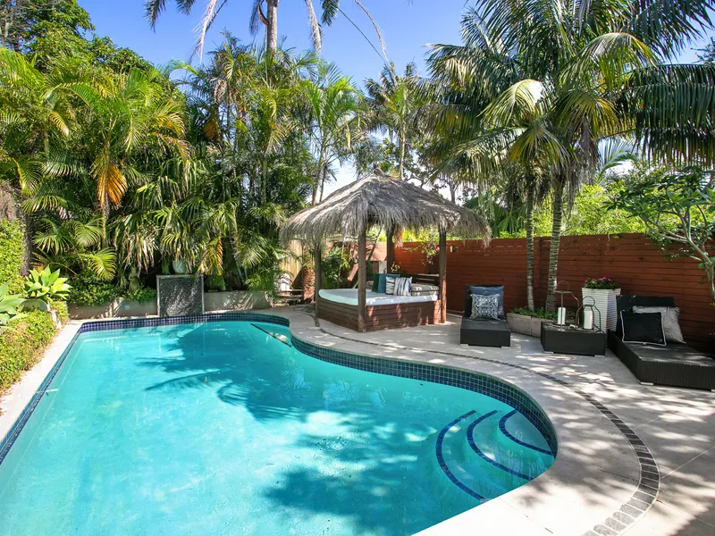 Freestanding 4 Bedroom Family Home In Great Locale With Pool, Off-Street Parking