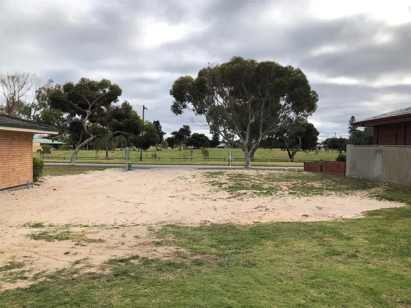 NEW TO MARKET - VACANT BLOCK OF LAND  