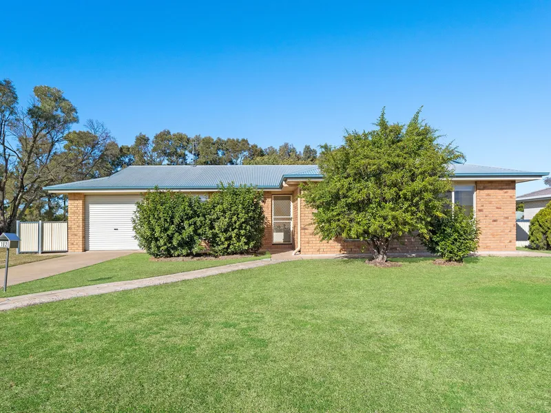 Cutest brick house in Laidley!