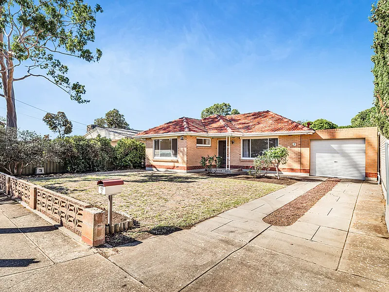 Auction 25/04/21 (Unless Sold Prior)