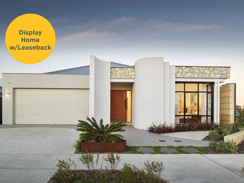 Golden Investment Opportunity - New Display with Leaseback