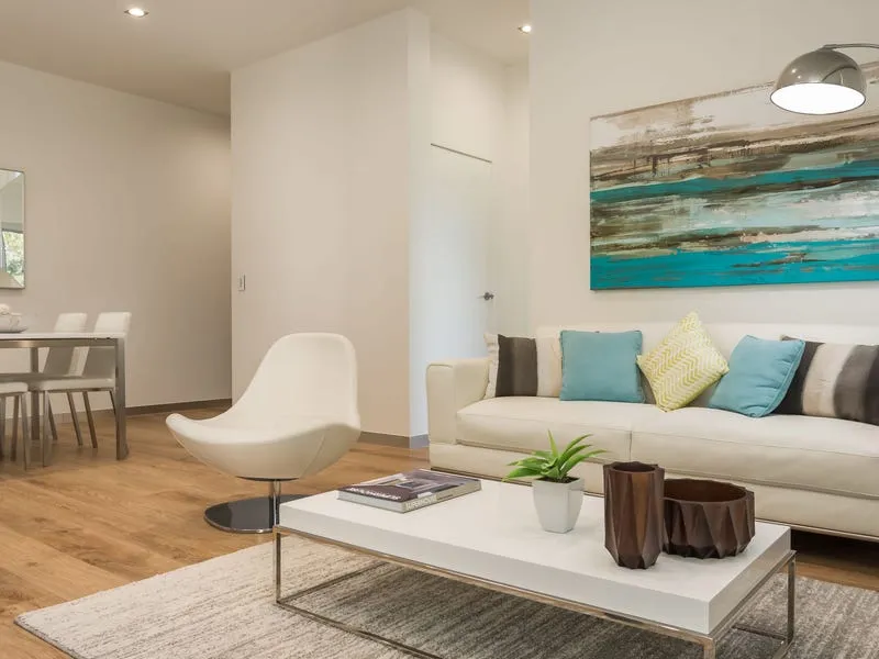 Outstanding investment in Modern Complex