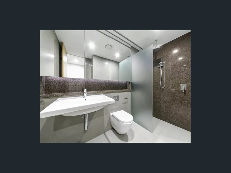 Close to Everything! Modern three Bedroom home in the Heart of West End