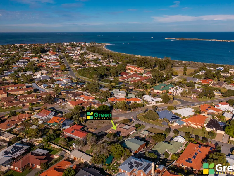 Prime Location 500m to the beach  Darren 0403 736 873 or Cheree 0433 883 668
