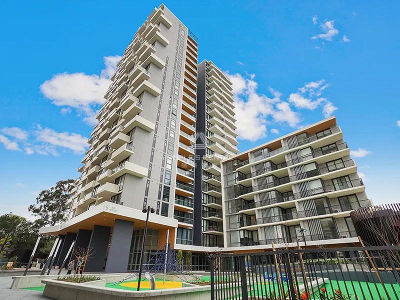 POLY HORIZON! Nearly BRAND NEW 1 BEDROOM APARTMENT!!! ENQUIRE NOW !