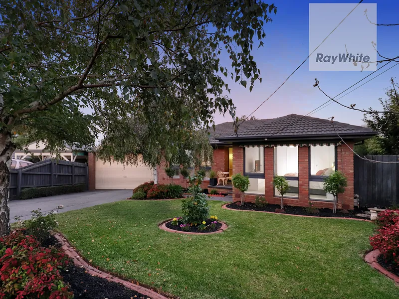 A stunning home with enchanted gardens on a huge approx. 615m2 land !