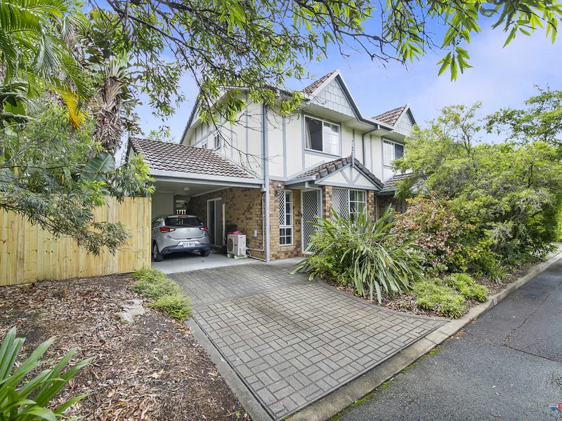 **OPEN HOME CANCELLED** Only Minutes walk to the water!