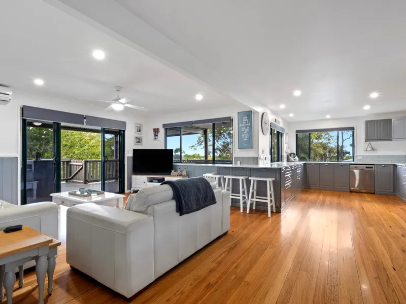 ELEVATION, SIZE & DUAL LIVING!