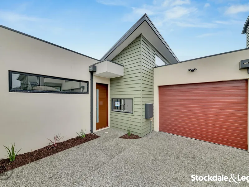 Modern Living in Laverton: Your Dream Home Awaits at 3/42 Cropley Cres