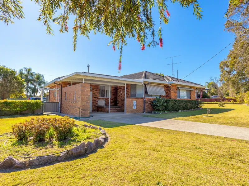 Convenient & Affordable Brick Home on a Spacious Corner Block