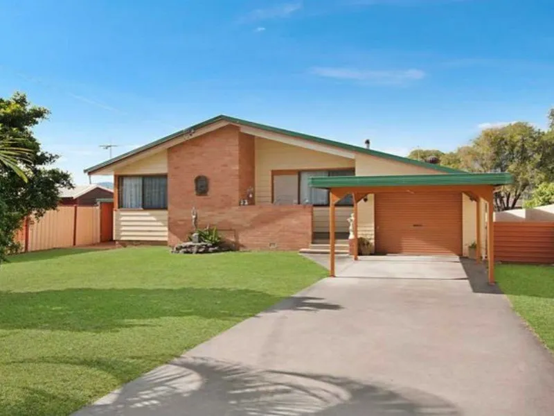 NEAT & TIDY 3 BEDROOM HOME