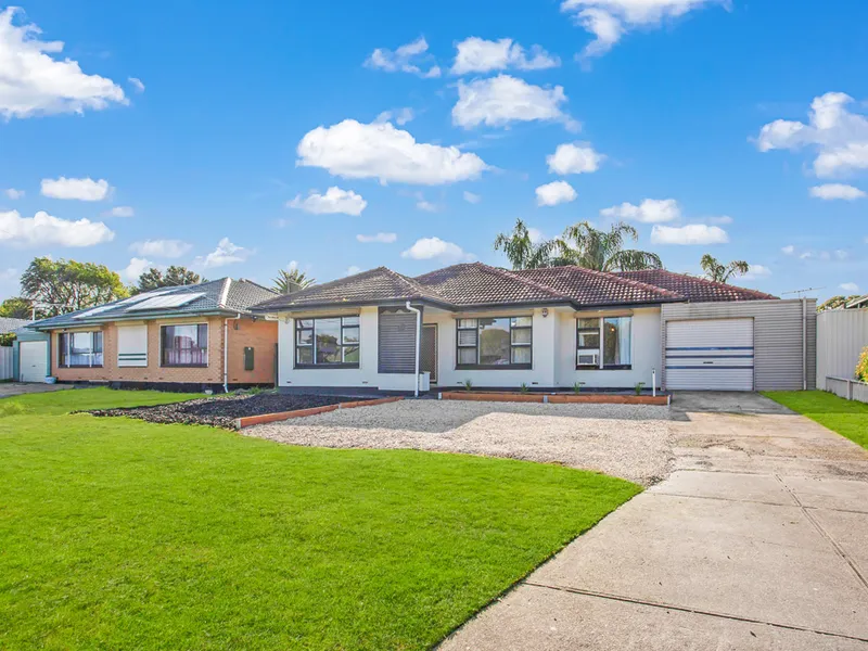 Lovely family home with inground swimming pool and rumpus room!
