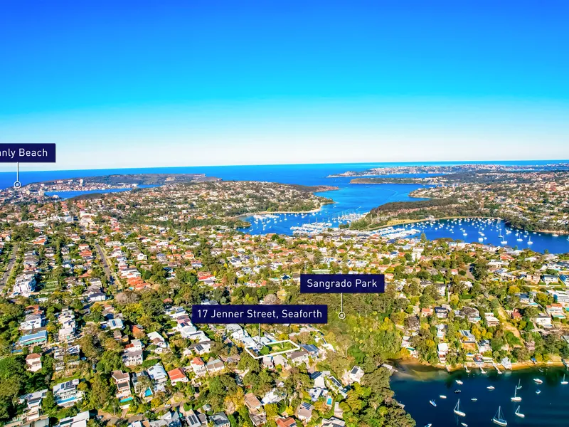 Stunning 6 beds on 1132sqm block with water views!