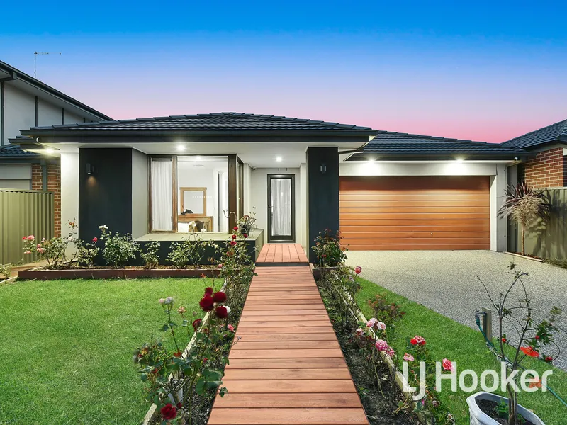 Modern living on a desirable estate!