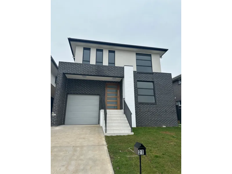 Brand New 5 Bedrooms House For Lease
