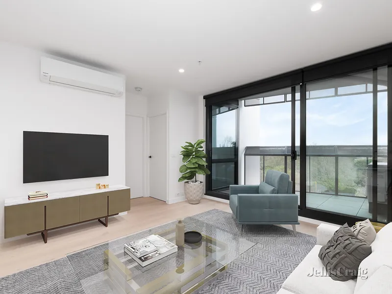 LARGE TWO BEDROOM APARTMENTS FOR LEASE 