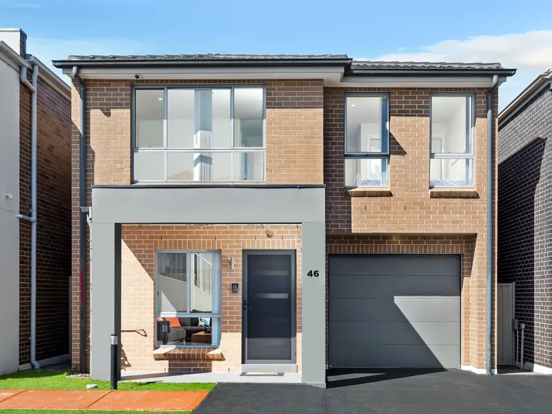 Freestanding Family Home in Riverbank Public and The Ponds High School catchment