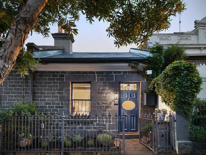 Historic Fitzroy Living