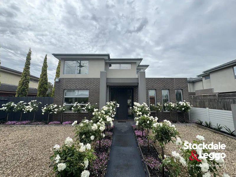 Your Dream Lifestyle Awaits!