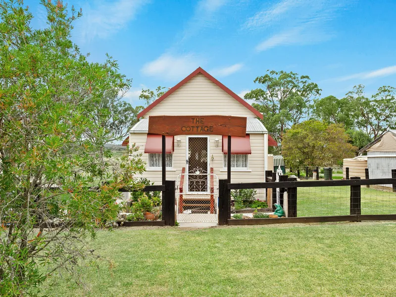 ROMANTIC WEEKENDER OR LIFESTYLE CHANGE