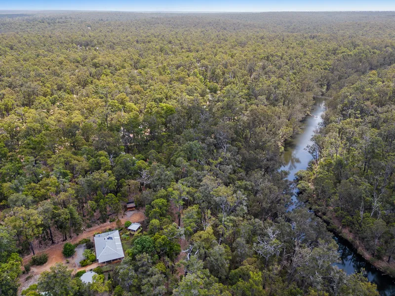 PEACEFUL 5 ACRES ON THE BLACKWOOD RIVER