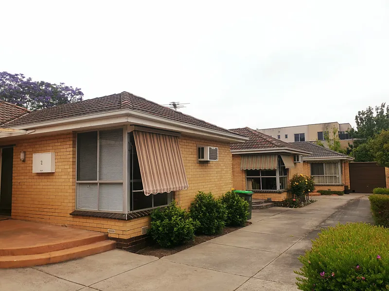 2 Bedroom unit in the heart of Ormond