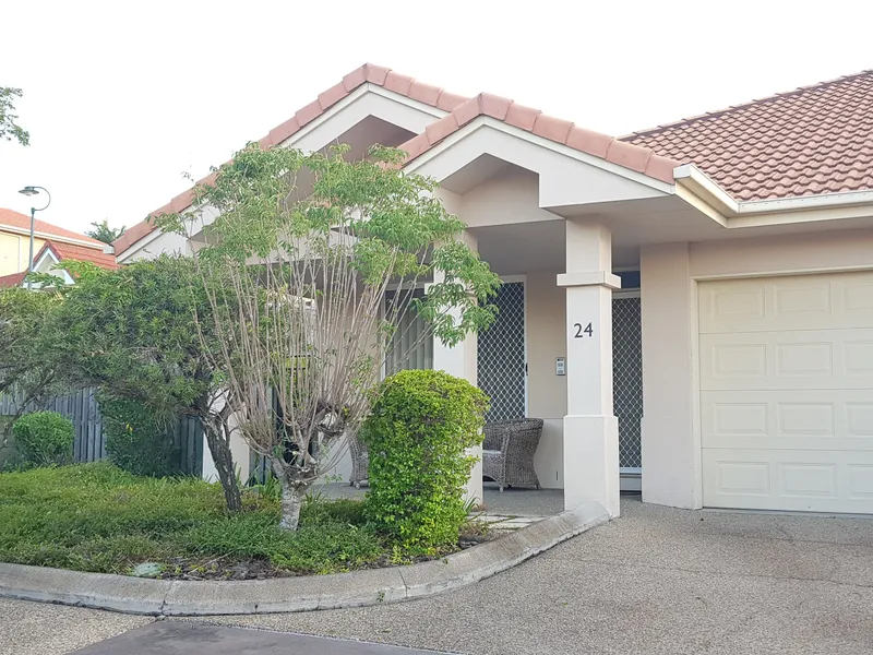 HOME IN GREAT LOCATION