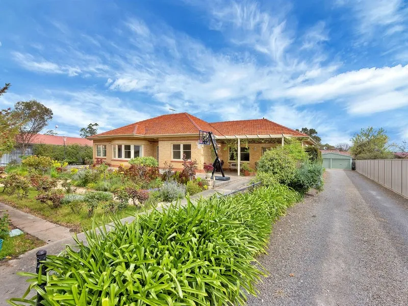 One for the Keen Gardener