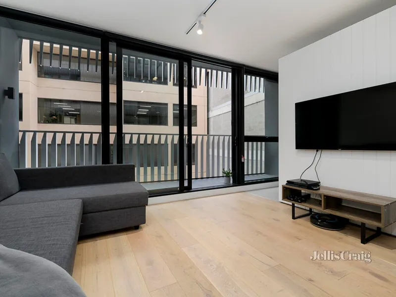 Amazing New Apartment, close to Albert Park Lake!