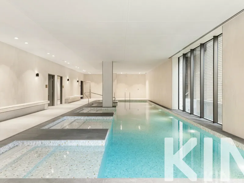 One Bedroom with Floorboard upgrade