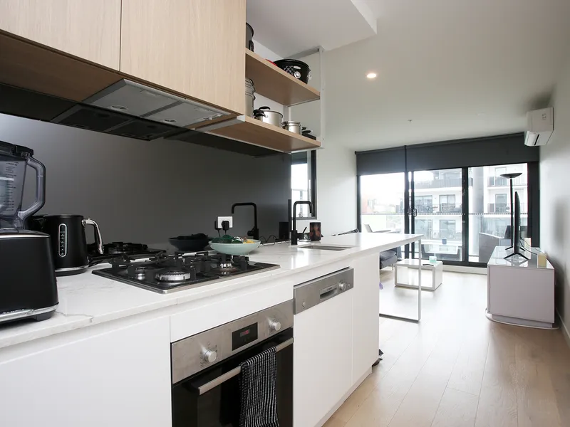 One Bedroom Apartment - Great Condition