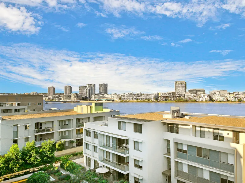 Water Views | Resort Life Style Living