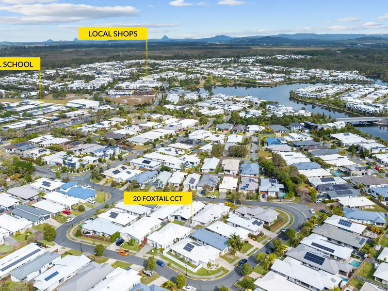 CORNER BLOCK HOME IN FOXTAIL