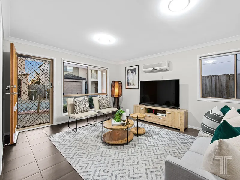 Fantastic Townhouse in Lifestyle Position