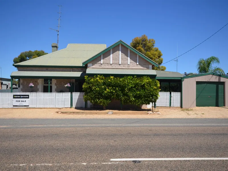 Character Home & Large Sheds on 3 Lots